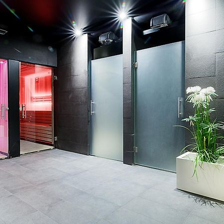 M Hotel وودج المظهر الخارجي الصورة
