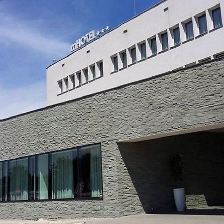 M Hotel وودج المظهر الخارجي الصورة