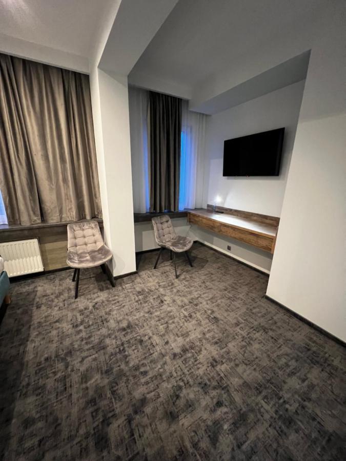 M Hotel وودج المظهر الخارجي الصورة