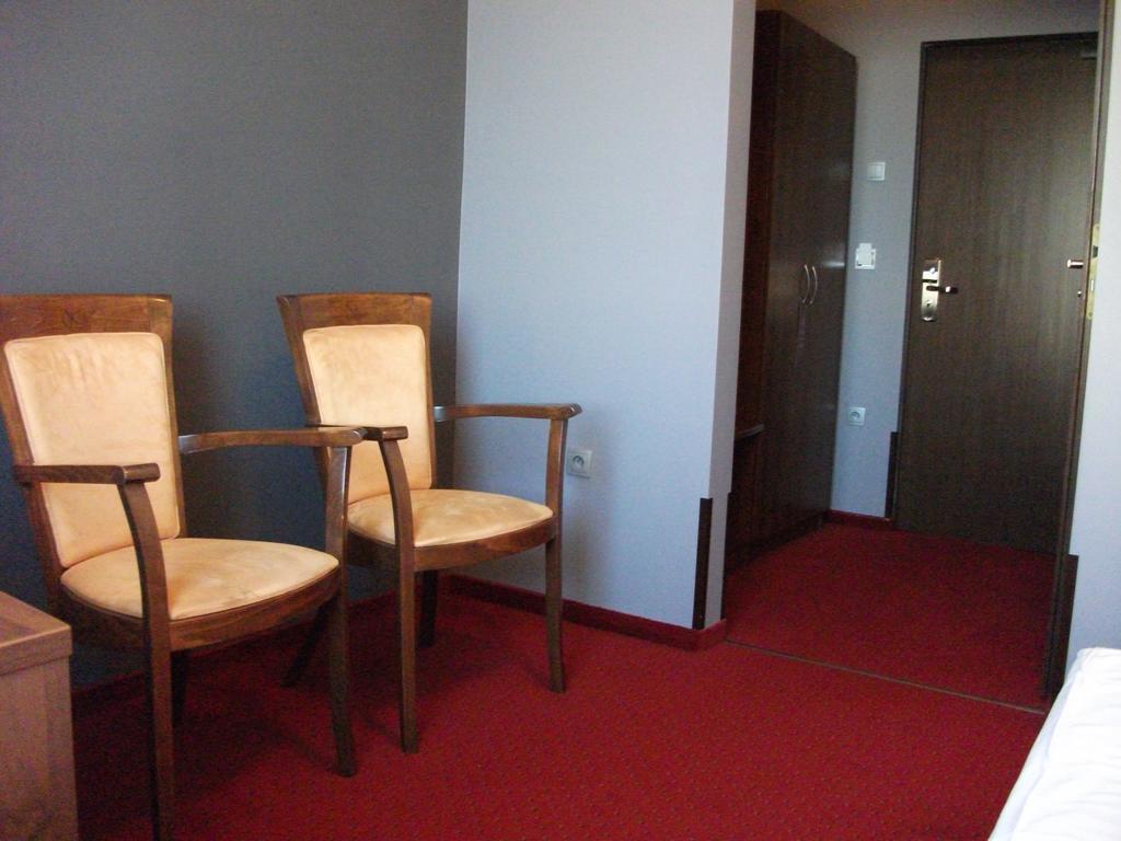 M Hotel وودج المظهر الخارجي الصورة