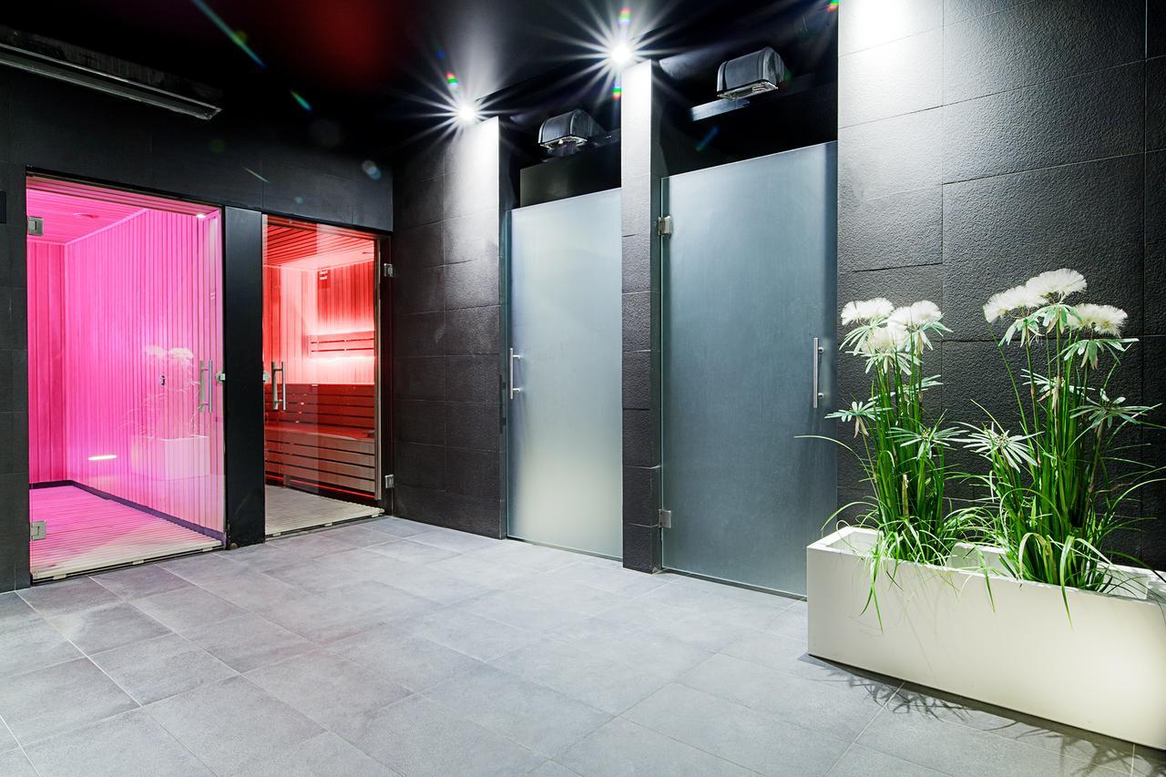 M Hotel وودج المظهر الخارجي الصورة