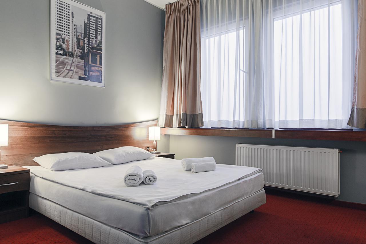 M Hotel وودج المظهر الخارجي الصورة